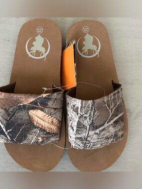 Men's Brown Camo Slide Sandals - Unknown Brand